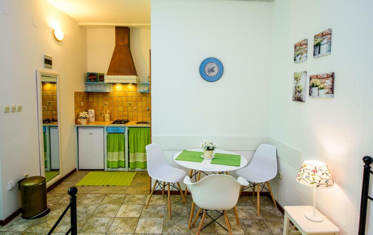 Rustica Apartments Шибеник Экстерьер фото