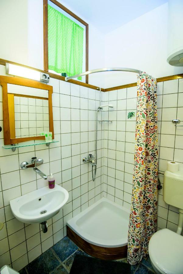 Rustica Apartments Шибеник Экстерьер фото